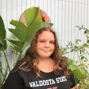 Meet your Posher, Cambria